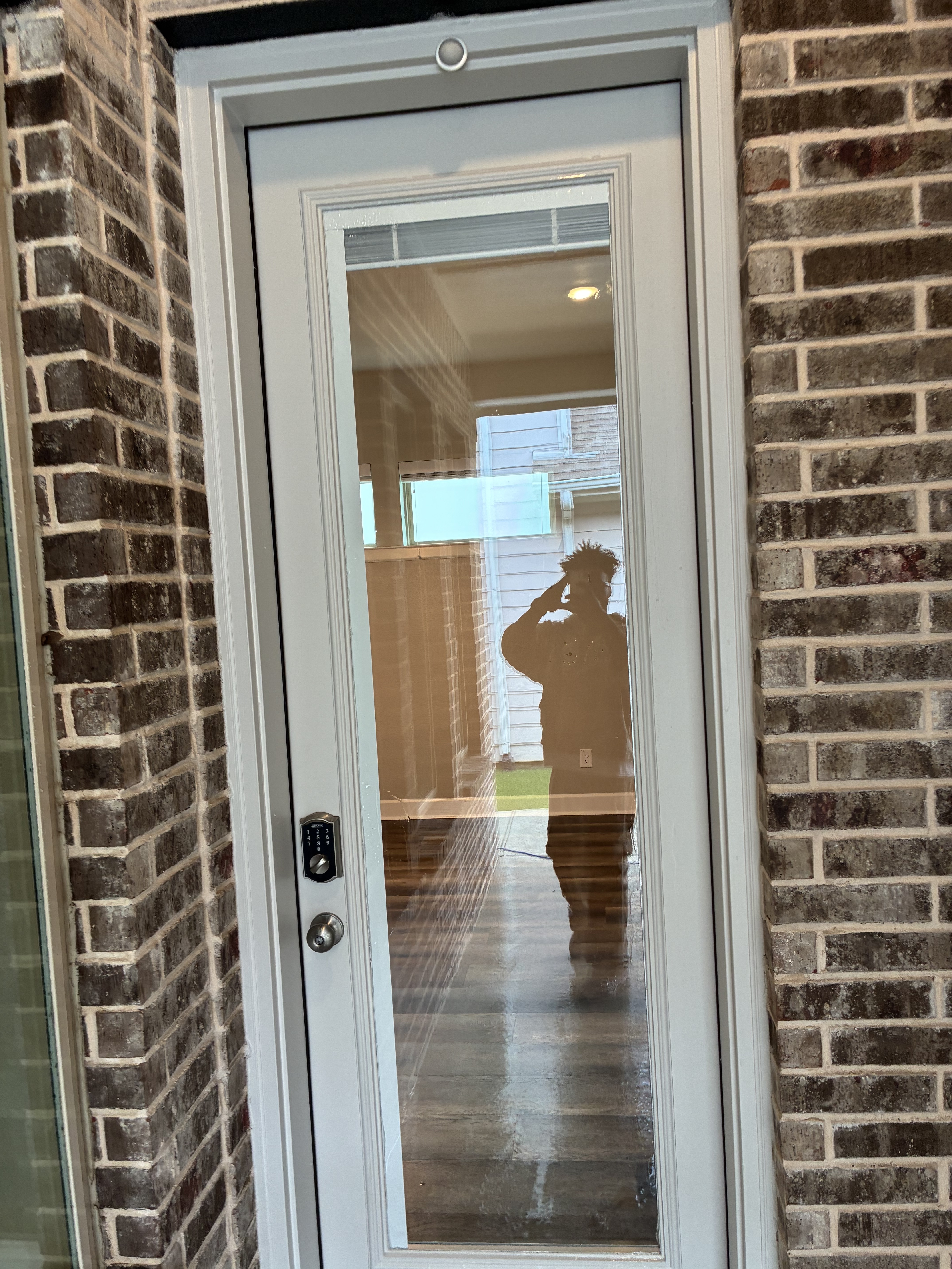 Professional window washing DFW